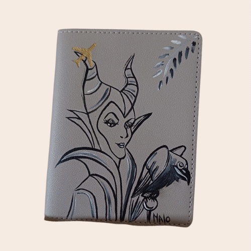 Pochette Papier et Passeport Maléfique