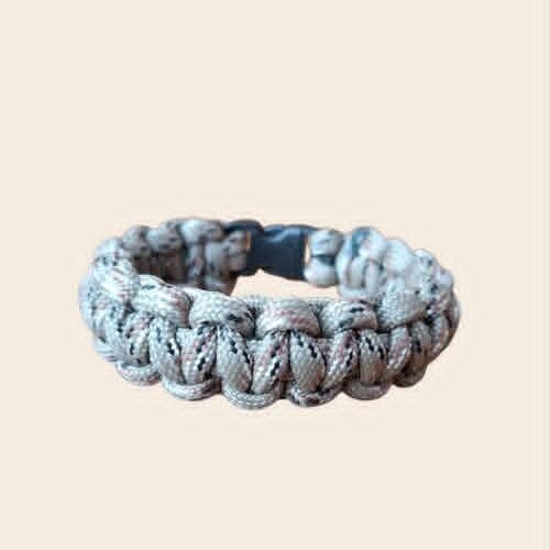 Bracelet en macramé avec Fermoir